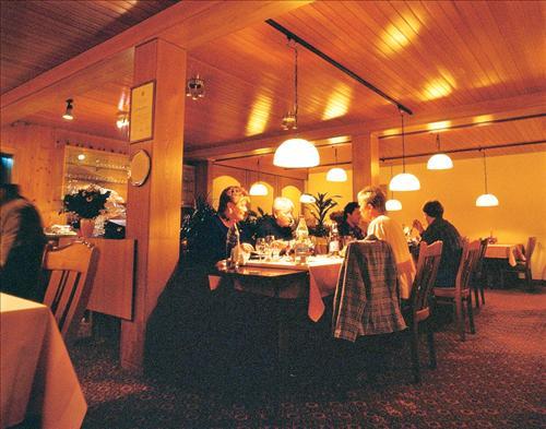 Alpfrieden Hotel 3*